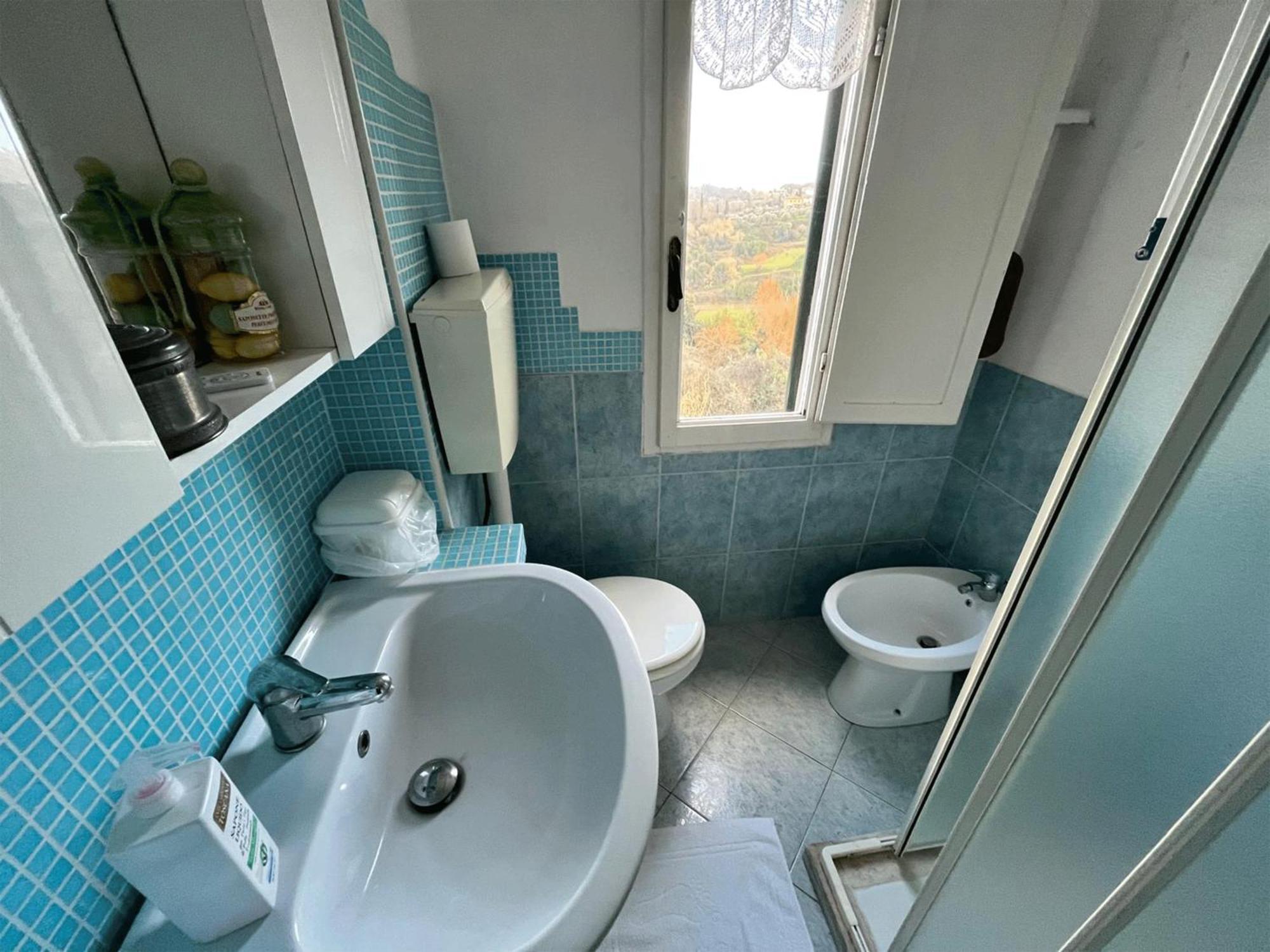 Casa Vacanze L'Acquerello Lari Esterno foto
