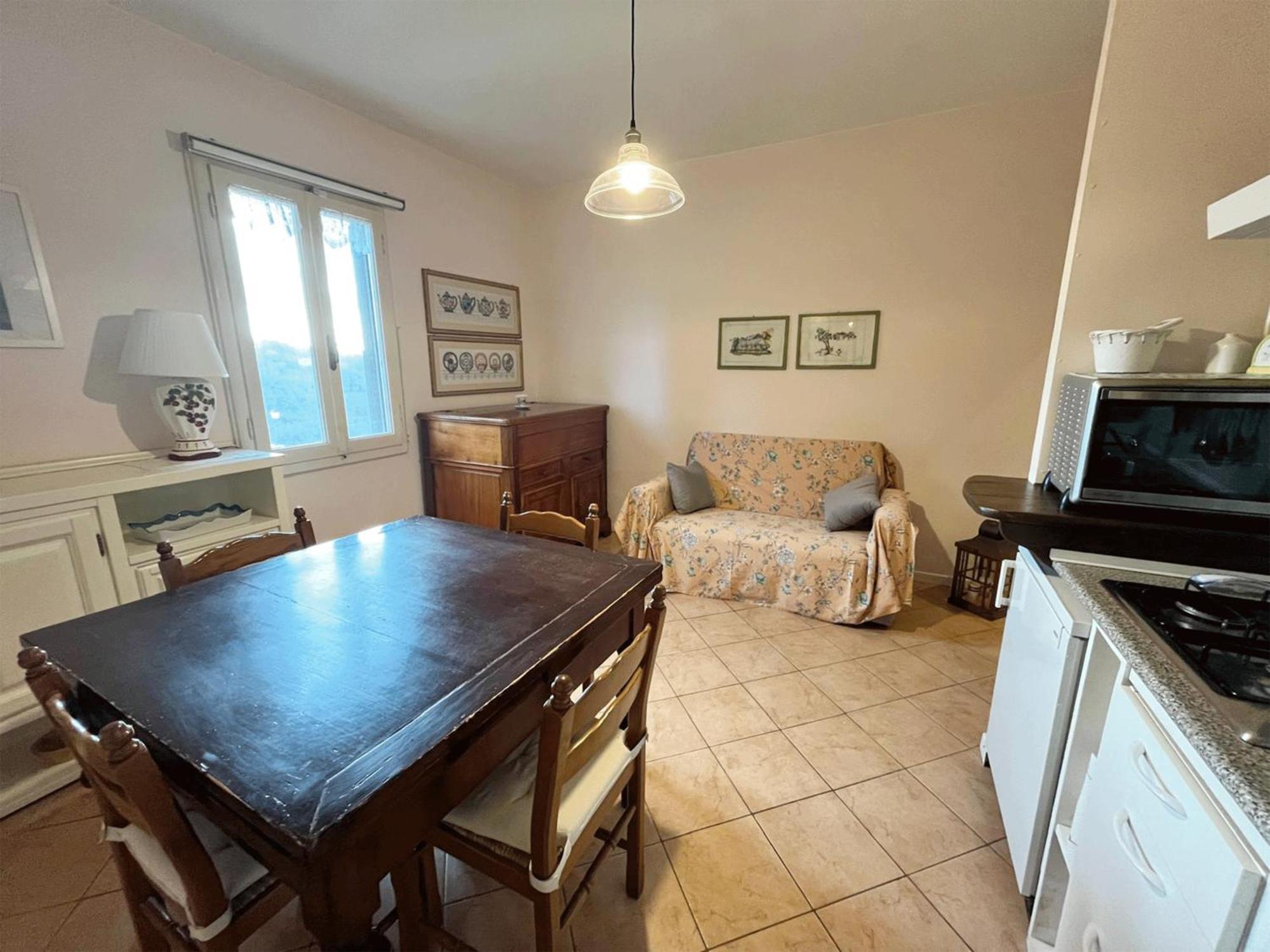 Casa Vacanze L'Acquerello Lari Esterno foto